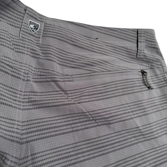 Kühl Men’s Waist 40 Gray Stripe Grizzly Upriser Short - Picture 9 of 11